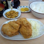 定食 あじ亭 - とりかつ定食550円