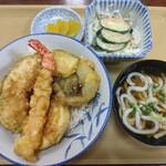 Udon Kobo Tomochi - 料理