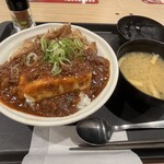 松屋 - 麻婆コンボ牛めし