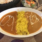 Vinita Dining Koji Chiyocho Ten - 2色カレーセット：チキンカレー中辛、シーフードミックスカレー中辛