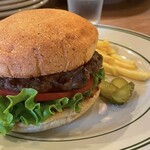 HAT Burger&Coffee Shop - 