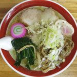 しおラーメンのアップ