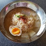 韓国居酒屋 オモニの味 - 冷麺