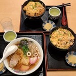 Tagaya Shokudo Kikumoto Shiten - 中華そば、ごはん(小)、親子丼、カツ丼