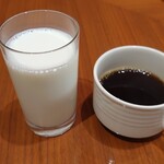 Akita Castle Hotel - コーヒーと牛乳