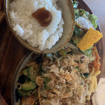 HAMAKAJI KITCHEN - 