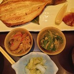 Okamado Meshi Torafuku Lalaport Tachikawa Tachitobi Ten - 縞ほっけ定食