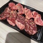 個室韓国焼肉 萬和苑 - 