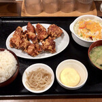 Chicken Chicken - もも唐揚げ定食