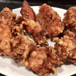 Chicken Chicken - モモ唐揚げ