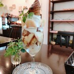 Ouchi Cafe Karakuri - 