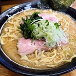 Yokosuka Gyutail Takemen - 牛テールスープラーメン（醤油）、特盛