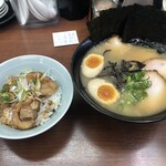 とんこつラーメン まる一 - 料理写真:チャーシュー丼セット 790円。海苔 100円、味玉 100円トッピング。