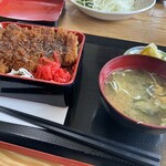 Kitchen Akai Entotsu - ソースかつ丼