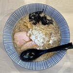 らーめんHAGGY - 料理写真:背脂煮干し(900円)