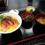 高山温泉ふれあいプラザ - 料理写真:じぇじぇじぇ丼