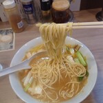 Tenkaichi Ramen - 豆腐味噌ラーメン　800円　天空麵リフト