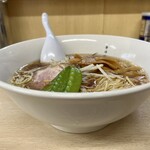 香湯拉麺 ひろや - 醤油ラーメン750円