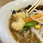 香湯拉麺 ひろや - ニンニクチャージ