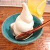 cafe 茶まびこ - そばソフトクリーム