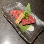 個室焼肉 頂 - 