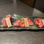 個室焼肉 頂 - 