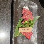 個室焼肉 頂 - 