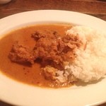 ASIAN DINNING HATY HATY Nihonbashi Ten - 日替わりカレーランチ
                        じっくり煮込んだチキンとカレーに最高！白いお米も美味しかった。これにサラダがついて750円