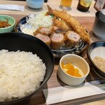 Tonkatsu Tadumura Daimaru Sapporo Ten - 