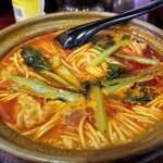 中国家庭料理 楊 - 海老ワンタン麺。