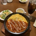 Ishiyaki Omurice Dining Clover Kitchen - 石焼きオムライスB トマトソース　950円