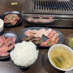 Yakiniku Horumon Togo - 