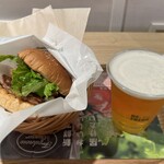 FRESHNESS BURGER Hankyu Sanbangai Umeda Fod Hall Ten - 