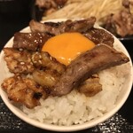 Teppanyaki Tenjin Horumon Amyupuraza Nagasaki Ten - ☆ホル玉丼