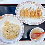 餃子の王将 - 炒飯セット　985円　炒飯大盛+143円