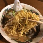 Ittetsu - 札幌としては少し細めの西山製麺の麺が合います♪