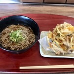 豚's ROAD - 料理写真:かき揚げ蕎麦　¥780-