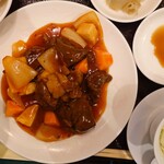 Pasen - 牛肉脛煮込み