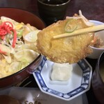 味処もん - 味処もん(宮城県登米市登米町寺池桜小路)元祖油麩丼