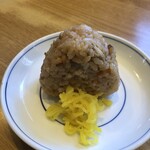 うどんウエスト - かしわおにぎり