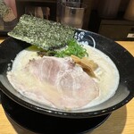 Tonkotsu Ramen Senmonten Ichicho Toyohashi Ten - 豚骨ラーメン