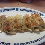 Ramen Gyoza Kinpei - ニンニク入ってない。ラー油が味濃い？