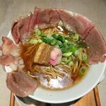 MOON & BACK Ramen Bar & Branch Cafe - 