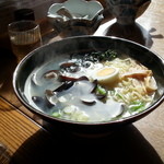 Ganso Shijimi Ramen Wakayama Hirosaki Ten - 別角度で