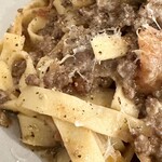 ALIARE - ボロネーゼ　タリアテッレ（手打ちパスタ）　パスタが美味しい　ミンチに角切りのお肉が入っていて食感も楽しいです