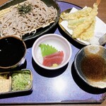 ごちそう村 - ざる蕎麦と天ぷらのセット