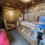 銘菓きみごろも本舗 松月堂 - 店内♪