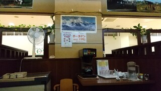 h Indian Curry Restaurant Masara Higashimachi Ten - 店内2