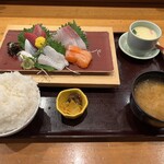 Sushi Tsukiji Nihonkai Chibaekimaeten - 