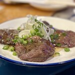 Tanjiro Shibuya Ten - 和牛タン元の炭火焼き